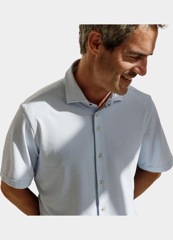 R2 Amsterdam Casual hemd korte mouw Blauw Striped seersucker short slee 132.WSPSS.033/018