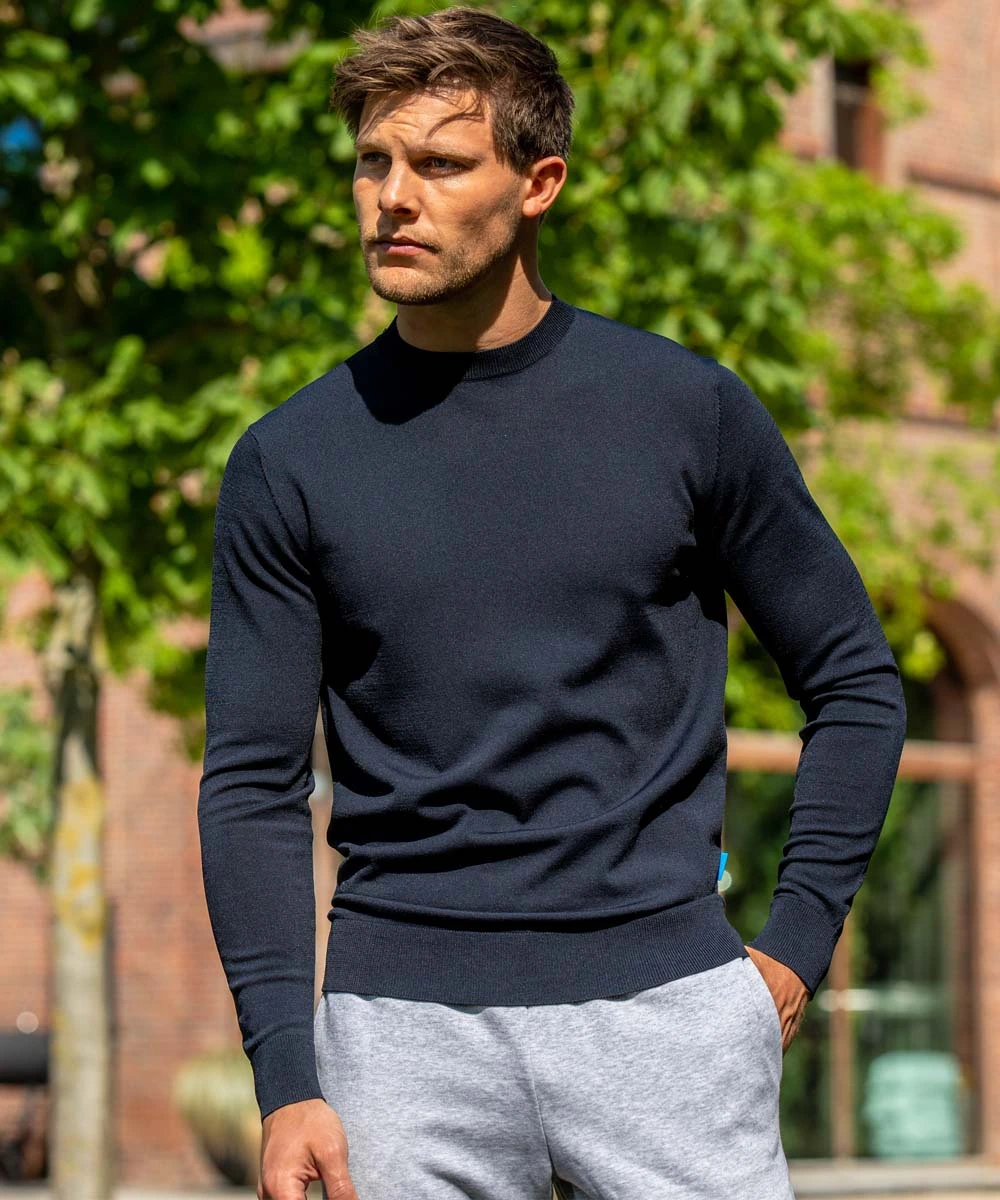 Sweater model content 1